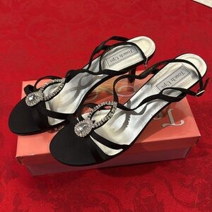 Touch ups Mindy black with rhinestones bridal shoe/heels size 12W NWT